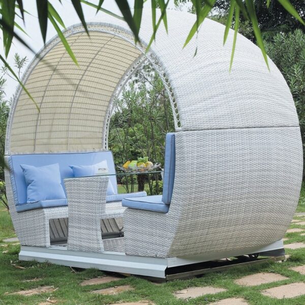 Hotel Outdoor Furniture