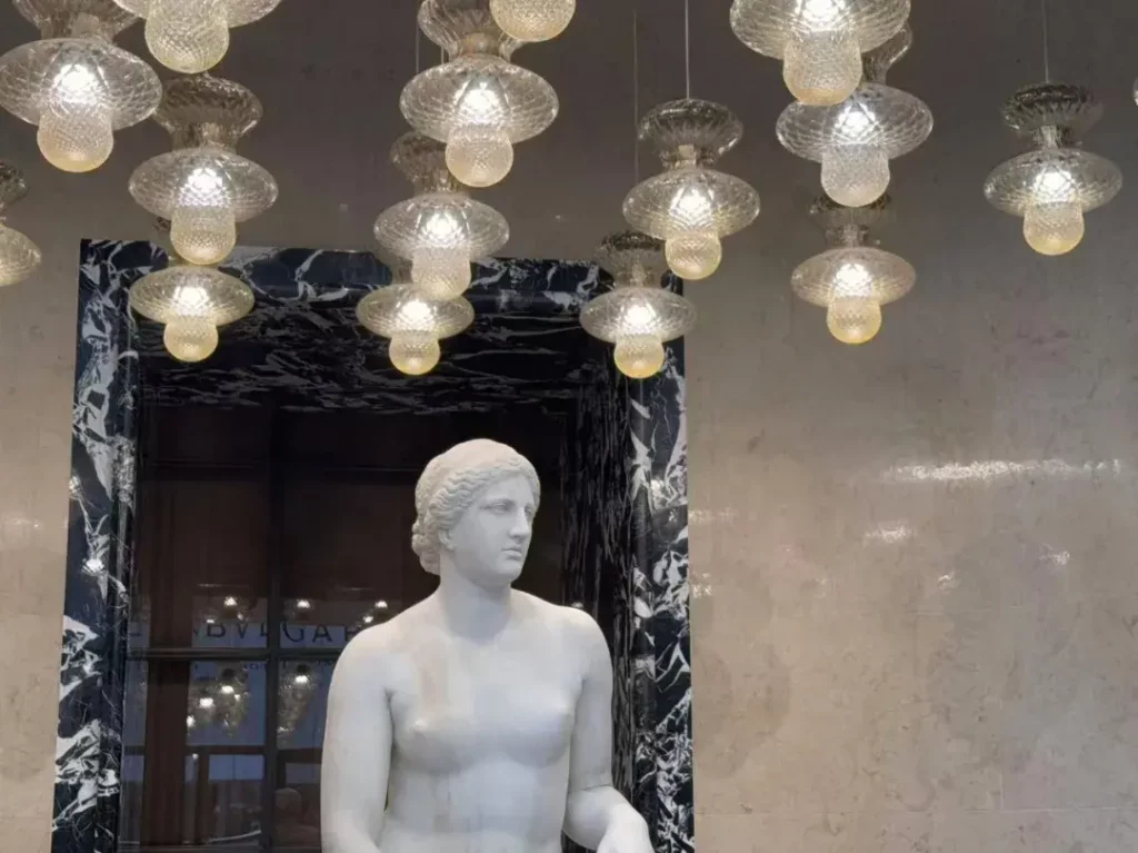 Bvlgari Hotels 2026 23 Bvlgari-Hotel-Rome-Lobby