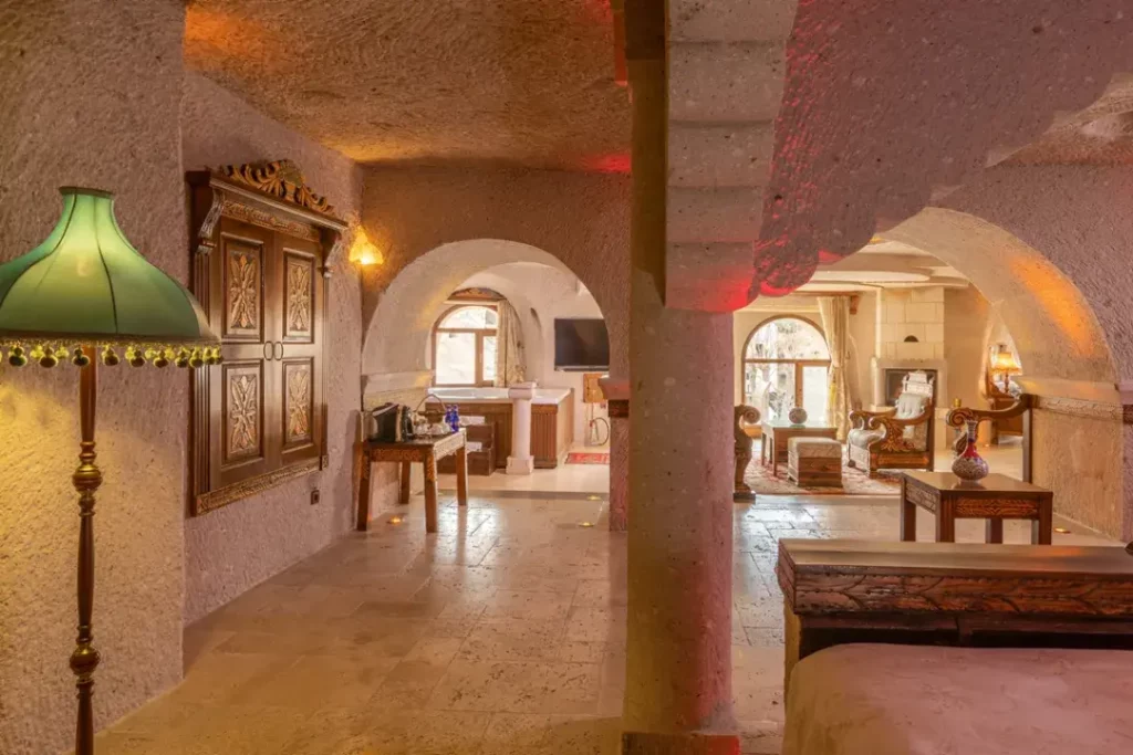 Cave Hotels in Turkey 32 Key-Stone-Door-in-Byzantine-King-Suite