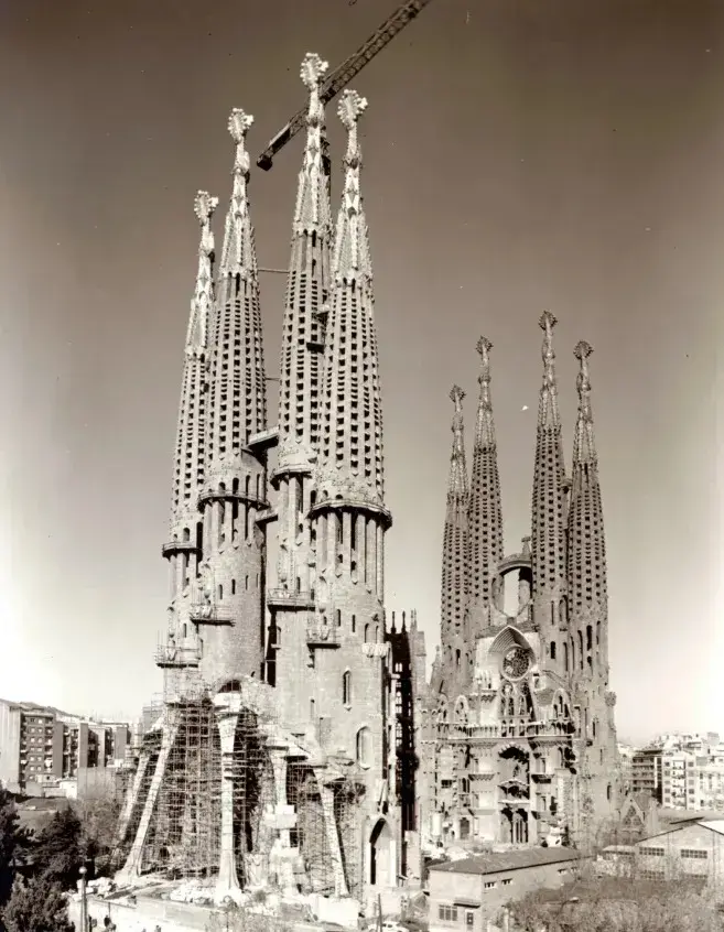 The Sagrada Familia (2026) 12 The-Sagrada-Familia-after-Spanish-Civil-War