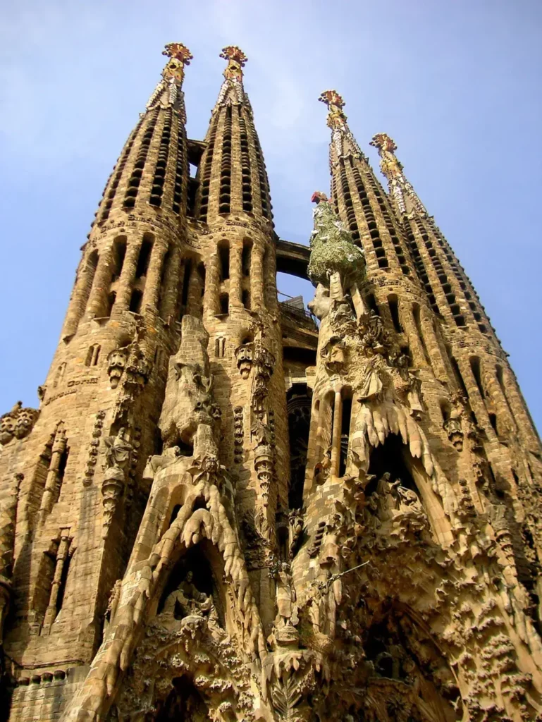 The Sagrada Familia (2026) 13 UNESCO-World-Heritage-Site-in-1984
